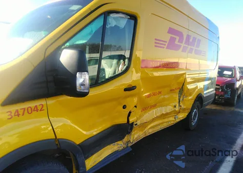 2018 Ford Transit-250 z USA, uszkodzony, nr VIN 1FTKR3XM4JKA49166